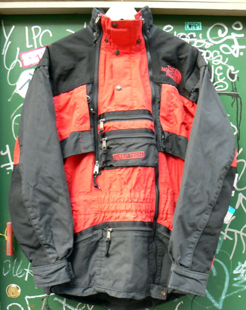 BLOG-PROPS-STORE : STEEP SERIES