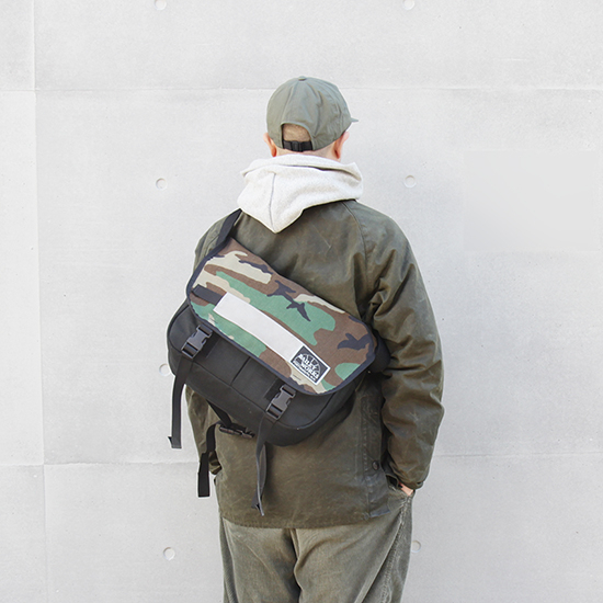 BAILEY WORKS メッセンジャーバッグ オレンジ sサイズ BAILEY WORKS メッセンジャーバッグ オレンジ sサイズ（BAILEY