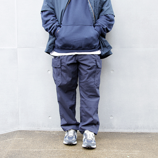 メタリック シャカシャカ セットアップ フーディ パンツ B3515 メタリック シャカシャカ セットアップ フーディ パンツ B3515