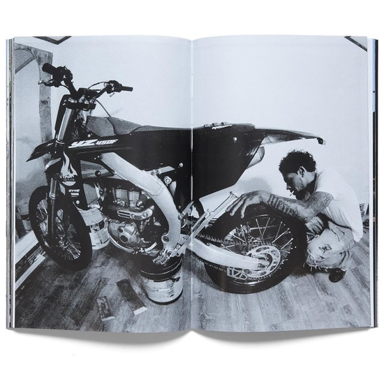 Livingproof12oclock_3